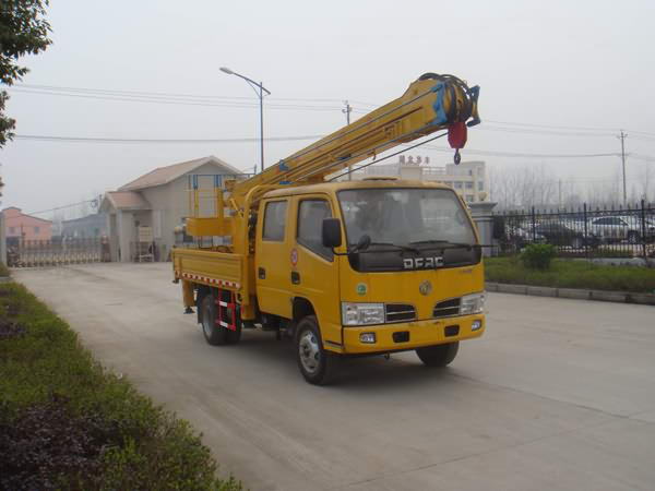 東風(fēng)小霸王高空作業(yè)車(8-10米二節(jié))