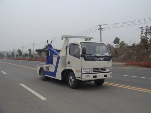 東風(fēng)一拖一清障車(chē)（藍(lán)牌）